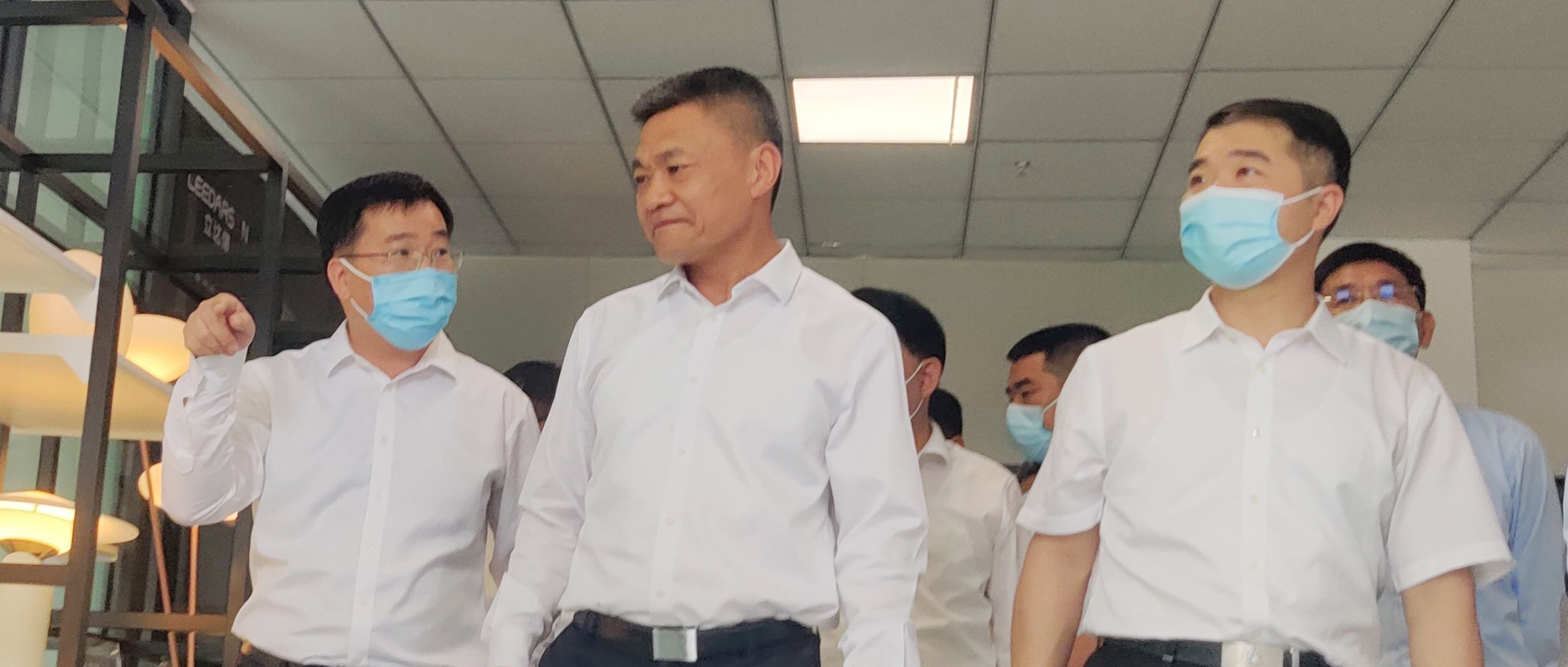 漳州市委書(shū)記張國(guó)旺一行蒞臨指導(dǎo)！立達(dá)信再獲兩項(xiàng)重磅榮譽(yù)！